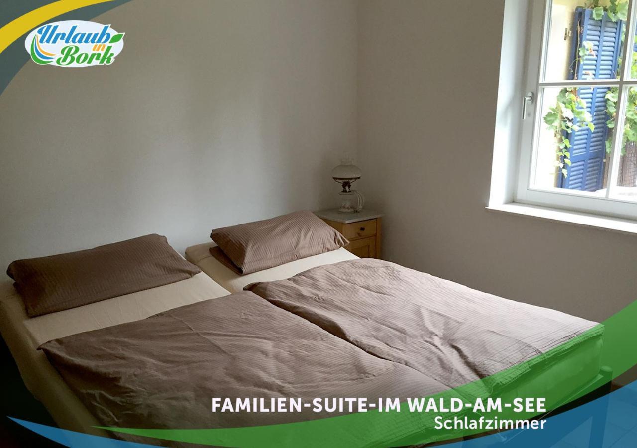 Bork Familien-Suite-Im-Wald-Am-See מראה חיצוני תמונה